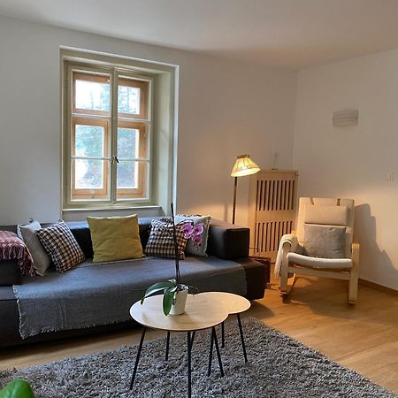 Haus La Punt, Savognin Lejlighed Rona Værelse billede