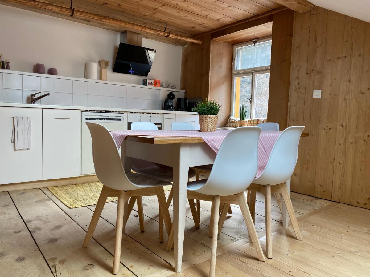 Haus La Punt, Savognin Lejlighed Rona Eksteriør billede
